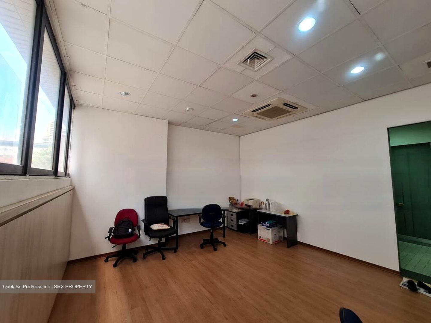 Bylands Building (D7), Office #463341081
